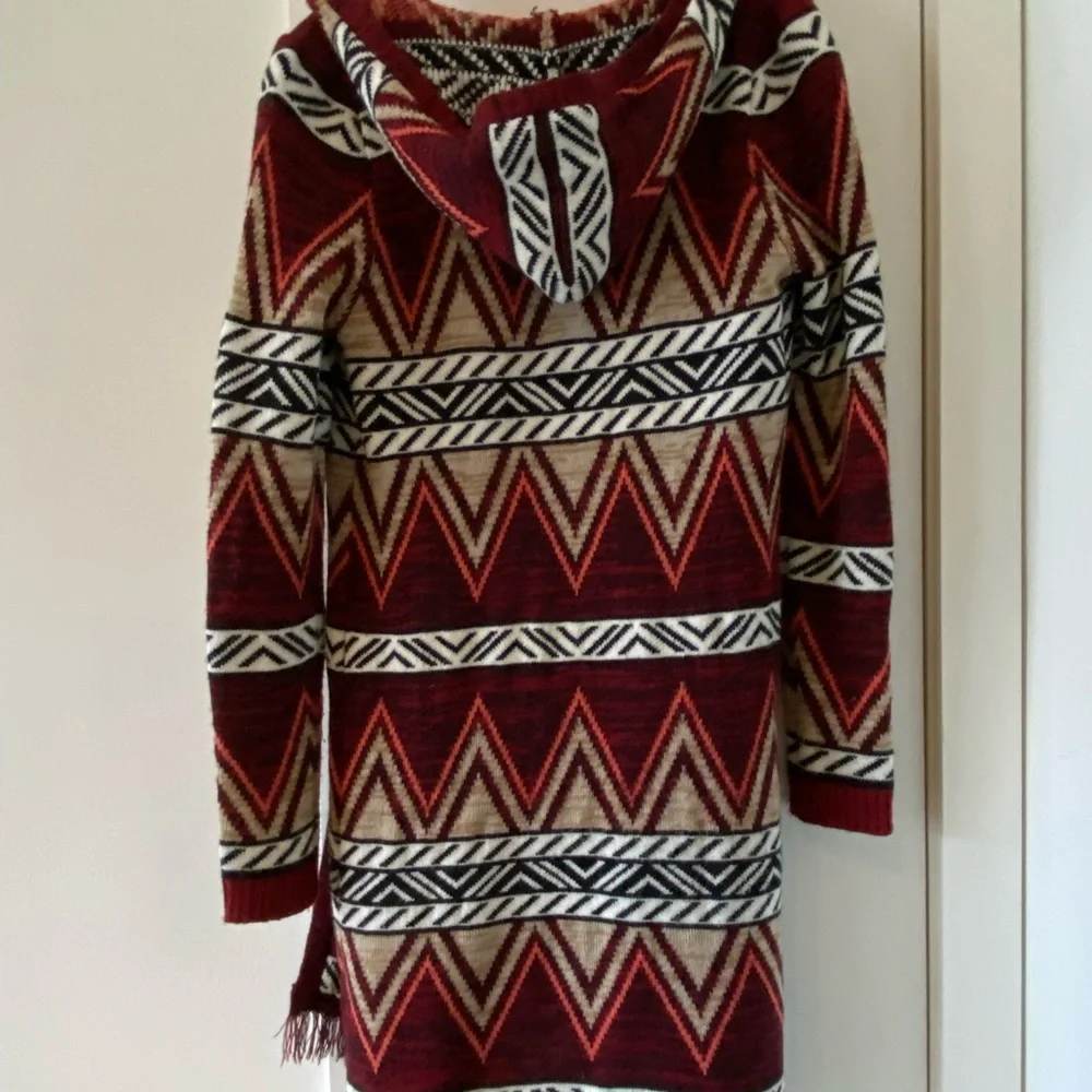 Patterned Cardigan - Picture 2 of 3